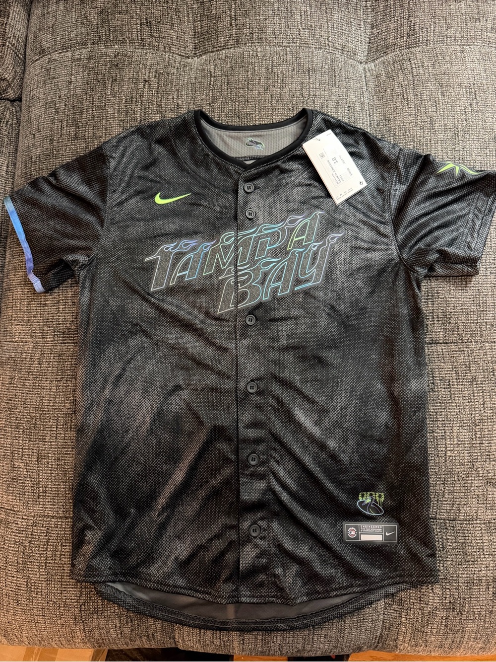 Nike youth 24-25 Tampa Bay Rays city connect jersey
